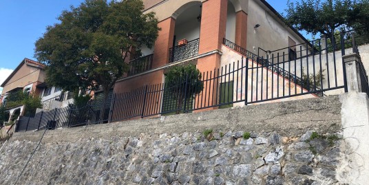Casa Indipendente in Loc. Spezzano Piccolo di Casali Del Manco